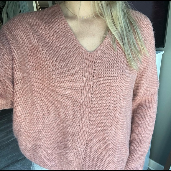 lush sweater - Picture 5 of 5